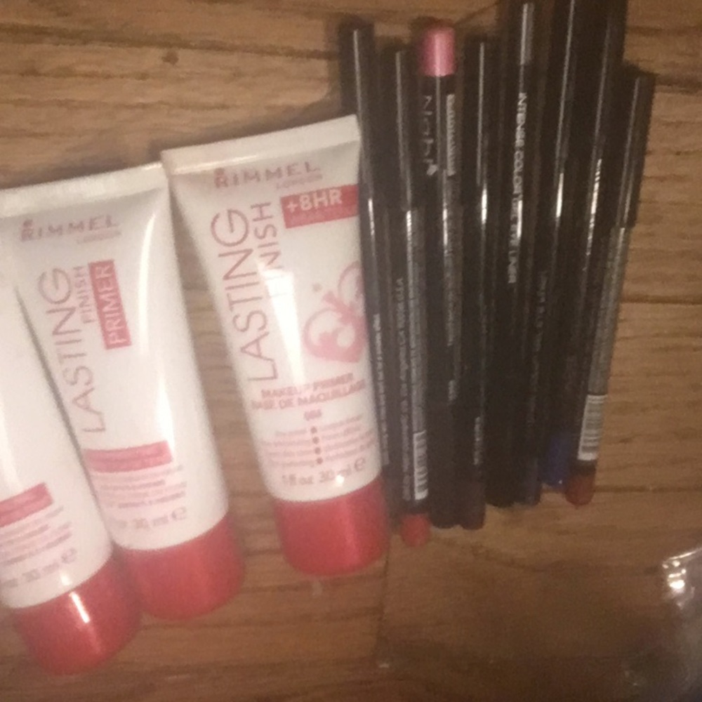 Makeup bundle